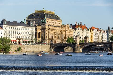  Cenxi-joki: Virtaavia historiaa ja maisemia, joissa voi uppoutua idylliin!